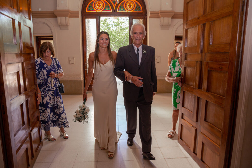 Poro&Manu - Iglesia-044