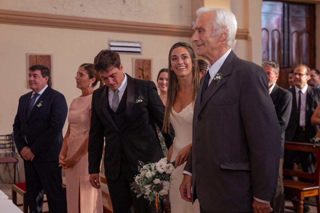 Poro&Manu - Iglesia-057